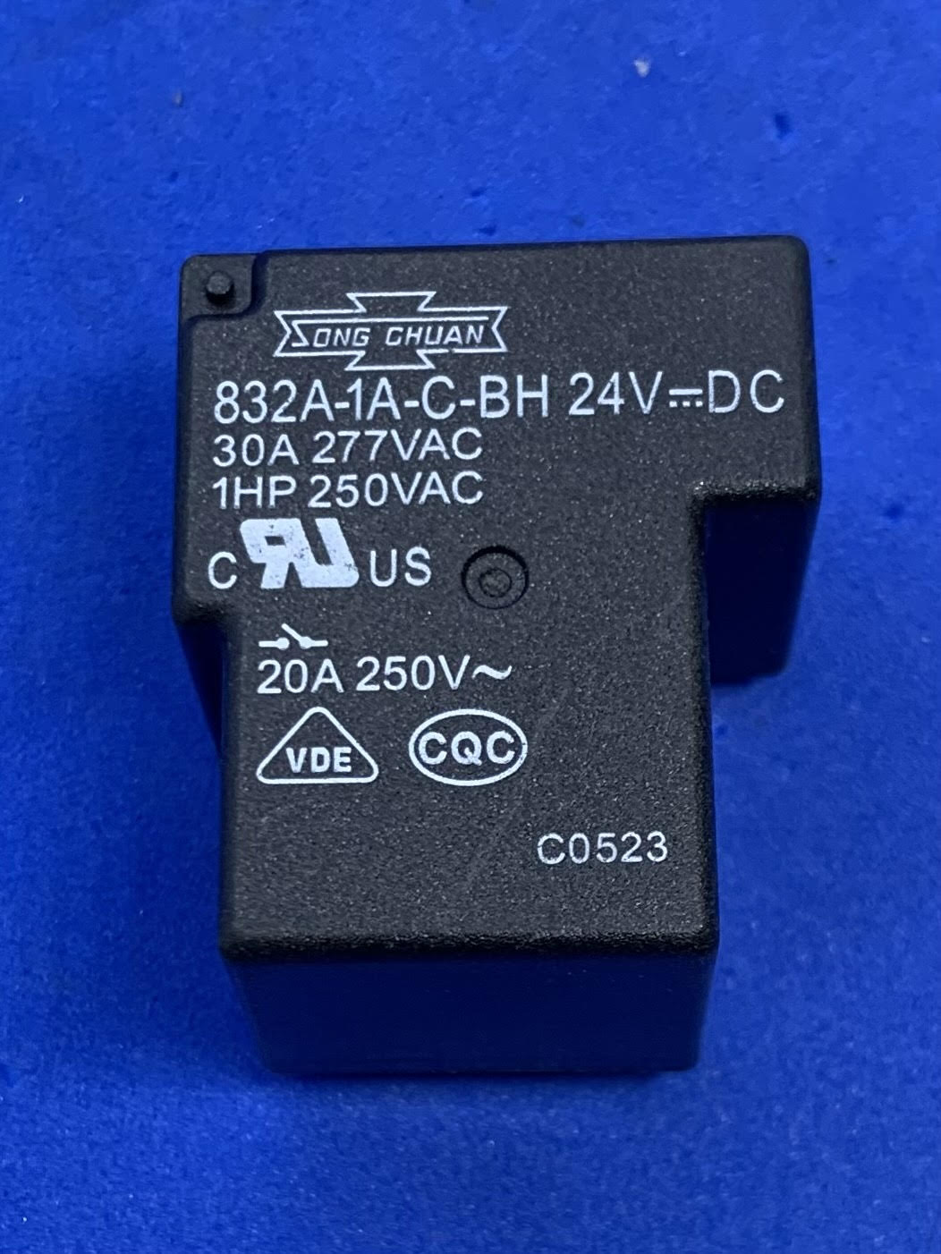 1pc 832A-1A-C-BH Relay