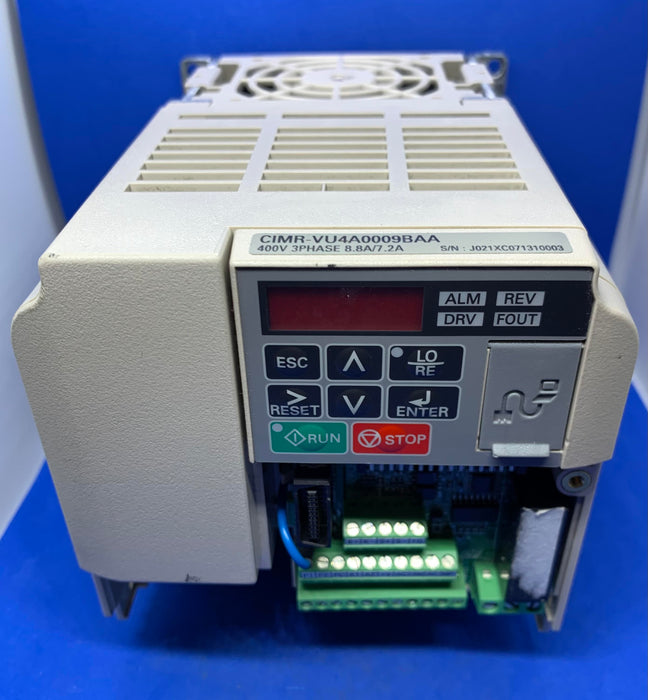 YASKAWA ELECTRIC CIMR-VU4A0009BAA V1000 AC DRIVE OPEN CHASSIS 380-480V 3-PHASE