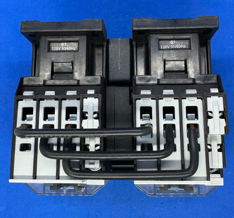 2X SHAMROCK CONTROLS TC1-D0911-G7 3 POLE NON-REVERSING CONTACTORS 120/50-60VAC