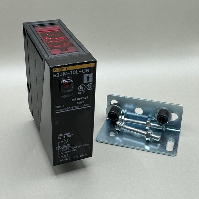 OMRON E3JM-10L-US PHOTOELECTRIC EMITTER