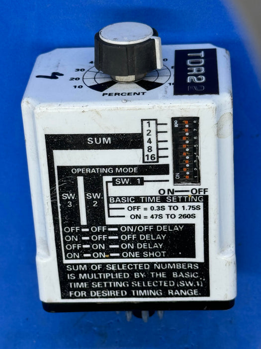 SCHNEIDER ELECTRIC MAGNECRAFT 211PROGX-3 TIME DELAY RELAY