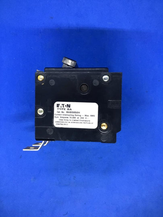 EATON CUTLER HAMMER BAB3050H 3 POLE 50A 240VAC CIRCUIT BREAKER