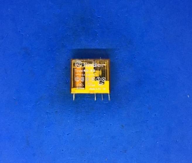 Finder 40.52 8amp 250v Relay