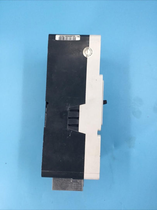 Eaton DK3300W CUTLER HAMMER 3 POLE 300AMP 65KA 240Vac CIRCUIT BREAKER
