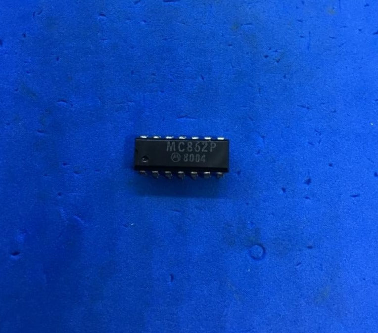 Motorola Solutions MC862P IC NAND Gate, MC86 Series, 3-Func, 3-Input, PDIP14