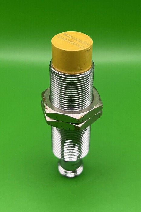 Turck Ni12U-G18-ADZ30X2-B3331 Proximity Sensor 25-250VAC