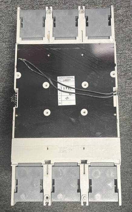 ABB S7H1000BK0AS8 1000A 3P 600V Circuit Breaker w/ Aux and 24V Shunt Trip