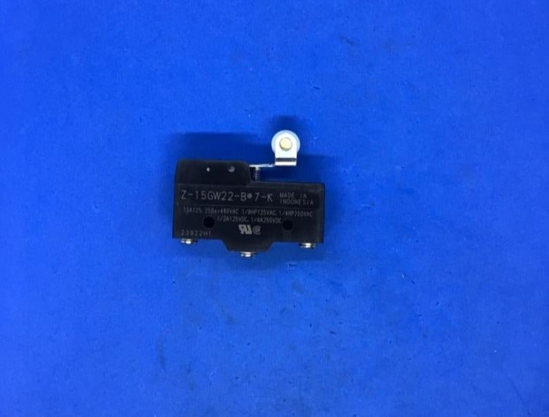 Omron Z-15GW22-B7-K Snap Action Switch,15A Hinge Roller Lever Short