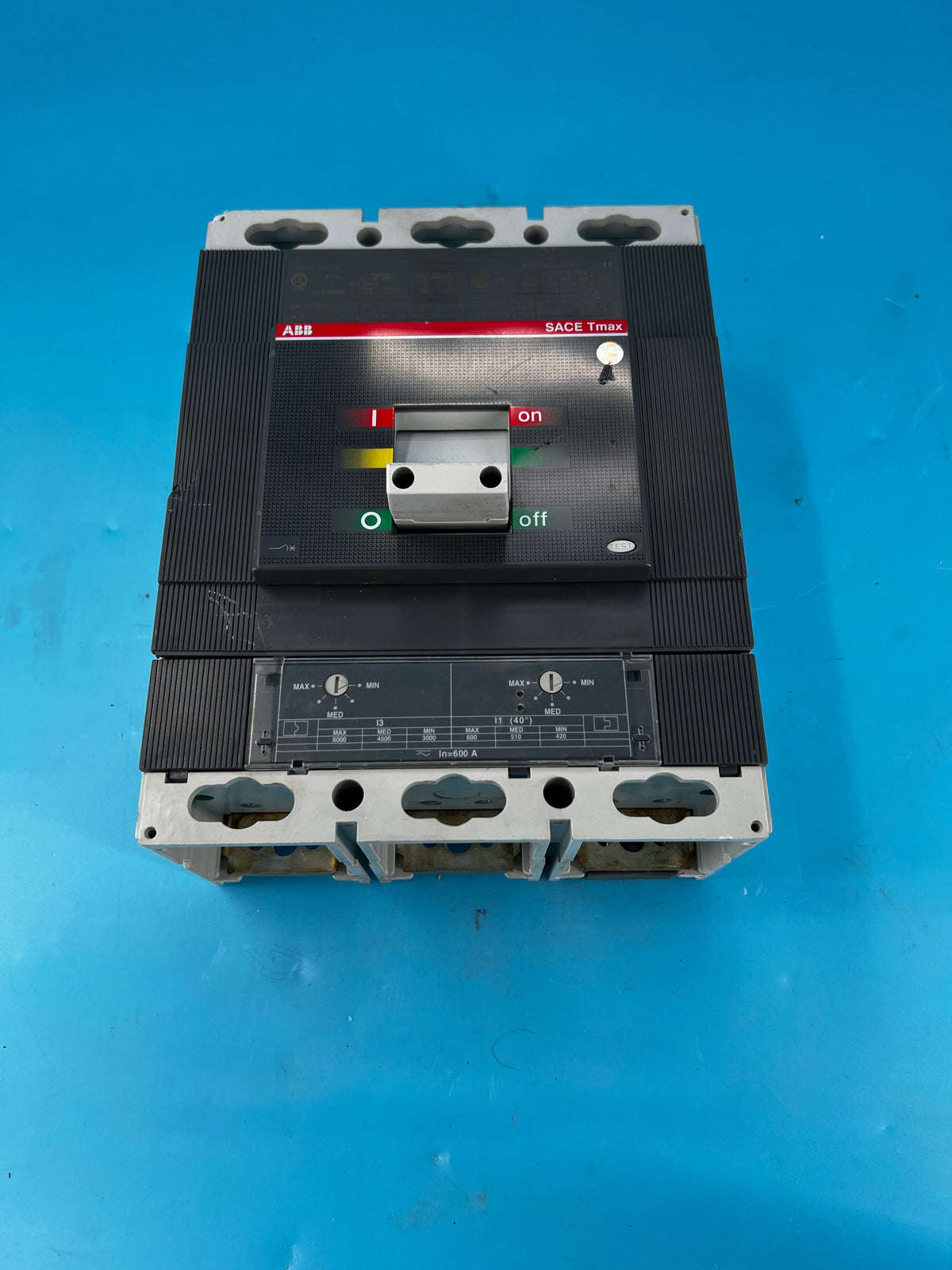 ABB TMAX T6N 800 Circuit Breaker 3Pole SACE TMAX 800A PN1SDA061661R1