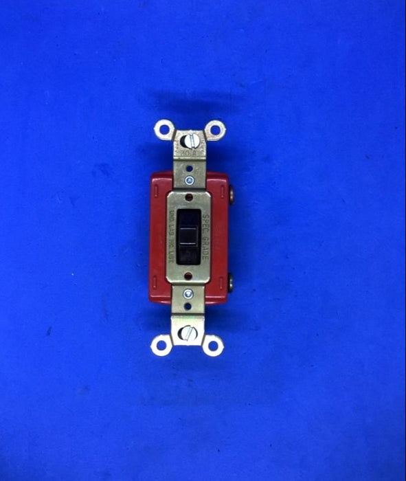 MEDALIST 762-BR WALL SWITCH 30AMP 120-277V 3POS CENTER-OFF