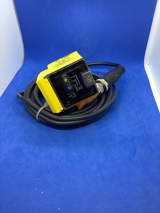 Banner Q45VR3LP Polarised Photoelectric Sensor W/ Elctromechanical Relay Output