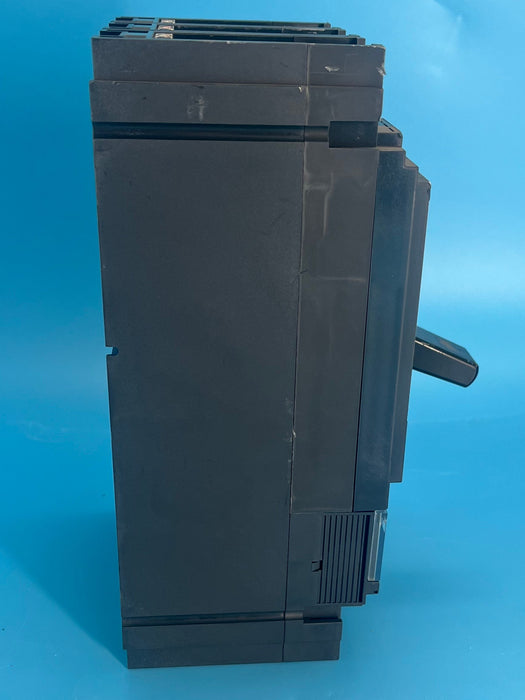 Schneider Electric LV432413 Compact circuit breaker NSX400F 400 Amp 3 Poles