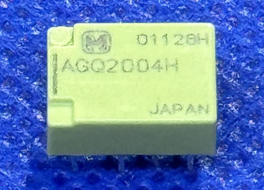 AGQ2004H Signal Relay 4.5VDC 2A DPDT (10.6mm 7.2mm 5.2mm)