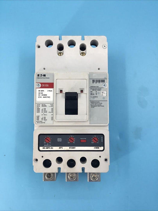 Eaton DK3300W CUTLER HAMMER 3 POLE 300AMP 65KA 240Vac CIRCUIT BREAKER