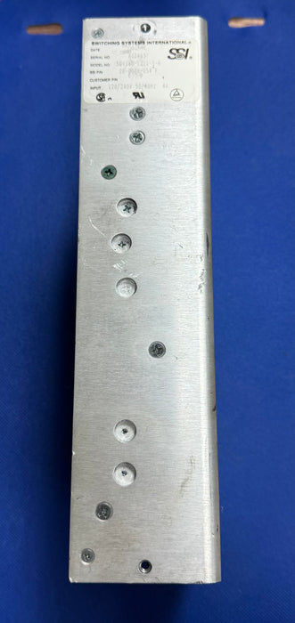 Fuente de alimentación Modelo n.° SQV140-1221-5-A SSI P/N 20-0008-054 F, 120/240 V 50/60 Hz 4 A