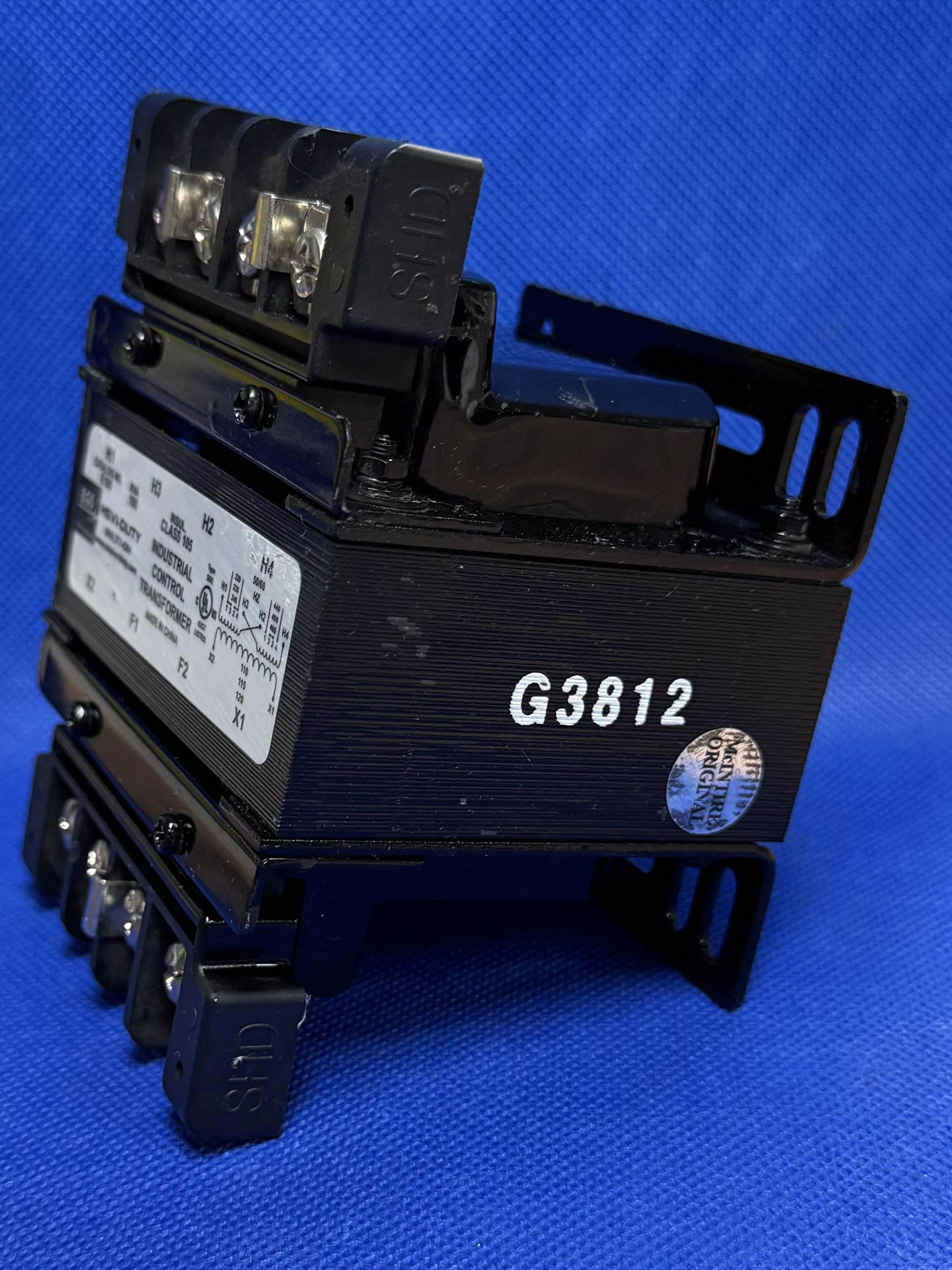 Transformador de control industrial EGS E100 Clase 105 Tipo SBE KVA .100