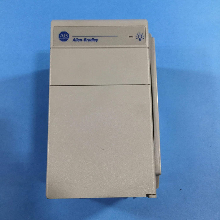 FUENTE DE ALIMENTACIÓN SERIE A 1769-PA2 DE ALLEN BRADLEY
