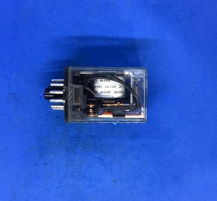 Omron MK3P5-S VDC24 250VAC Coil Pilot Relay