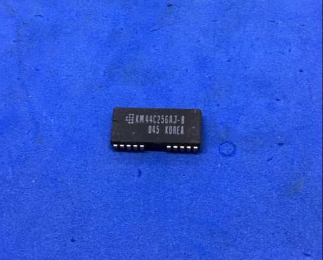 (1 pcs) Samsung DRAM 20 Pin KM44C256AJ-8 KM44C256AJ KM44C256 / 44C256