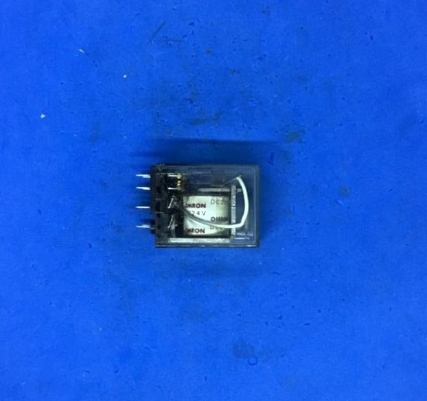 Omron TYPE MY4 DC24V 3 POLE RELAY