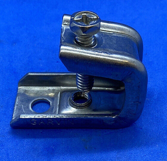 5pc Stainless Steel Beam Clamp With 1516 Inch Jaw Opening And 14-20 Threaded Holes