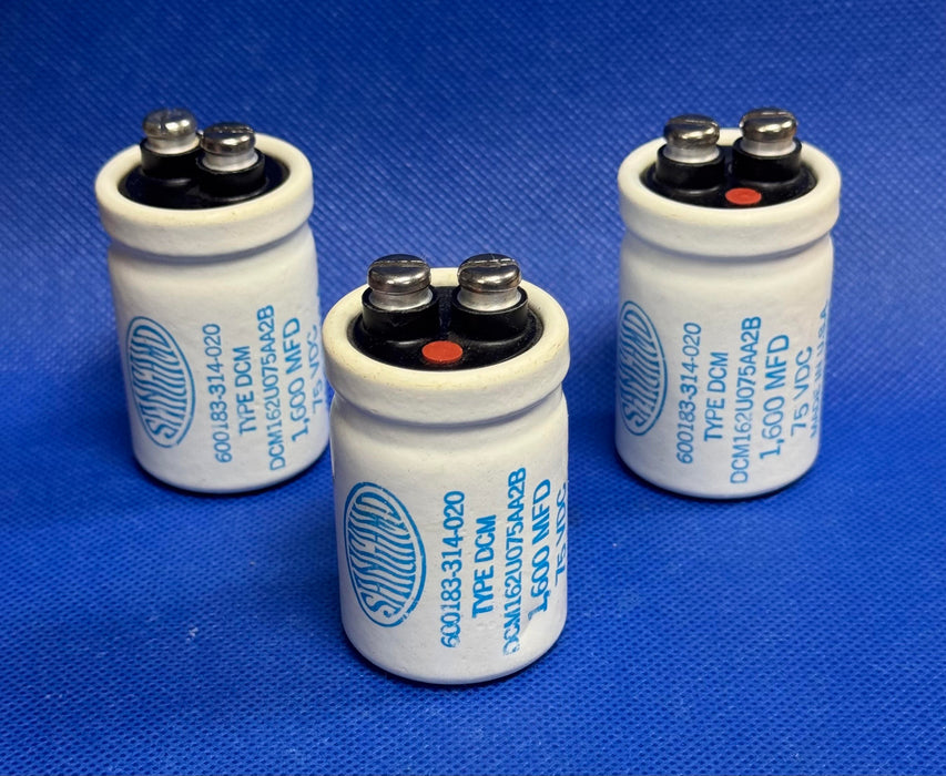 SANGAMD 600183-314-020 TIPO DCM DCM162U075AA2B CONDENSADOR DE 75 VCC Y 1600 MFD