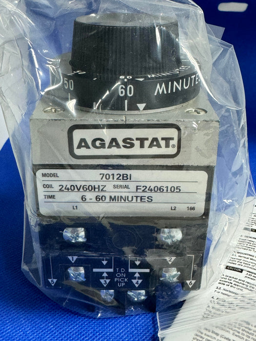 Tyco 3-1423157-4 Agastat 7012BI Time Delay Relay 6-60 Minutes 240-220VAC 10A