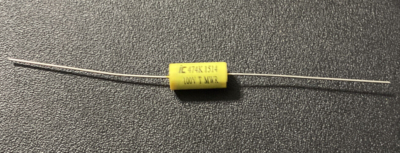 0.47 uF 100V - Axial Polyester Metallized Film - Illinois Capacitor *NOS*