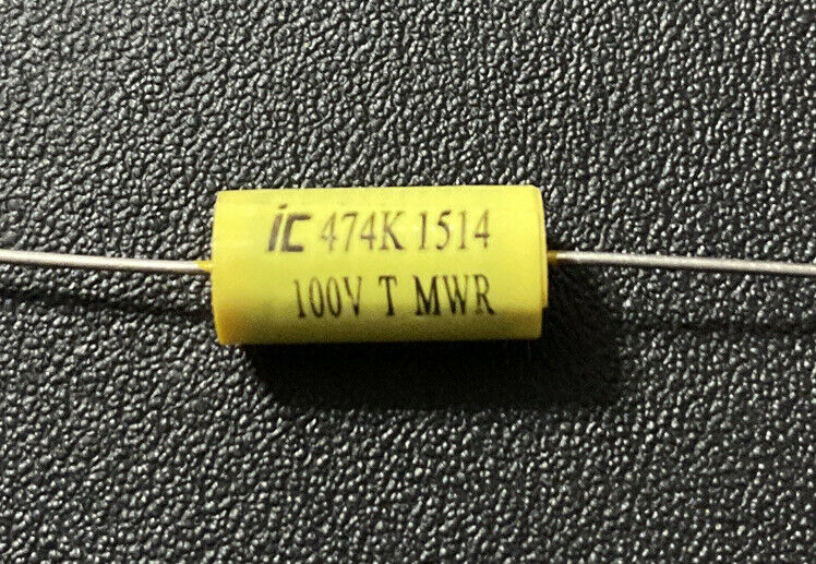 0.47 uF 100V - Axial Polyester Metallized Film - Illinois Capacitor MWR100K