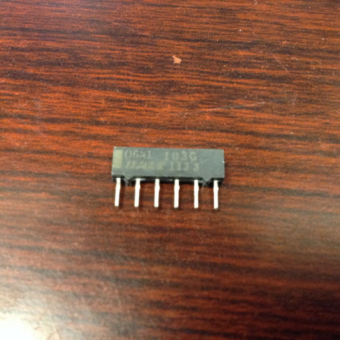 1 piece - Dale 06A1-103G Resistor Network