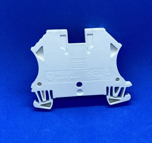 1492-J4, Feed Thru Screw Terminal Block, 4mm, Gray (1 Piece)