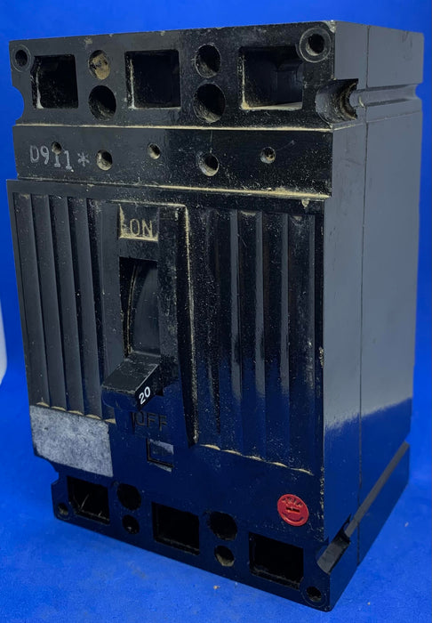 GENERAL ELECTRIC TE132020, 3 POLE 20AMP CIRCUIT BREAKER