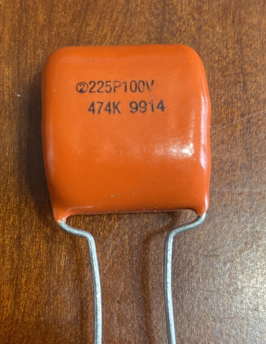 225P47491XD3 VISHAY POLY FILM RADIAL CAPACITOR 0M47uF 100V 10%