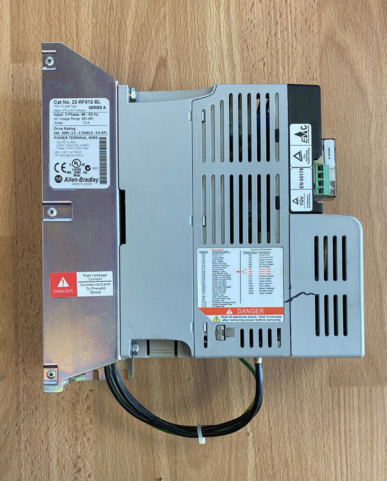 Allen Bradley 22D-D2P3N104 POWERFLEX-40 AC DRIVE With 22-COMM-E & 22-RF012-BL