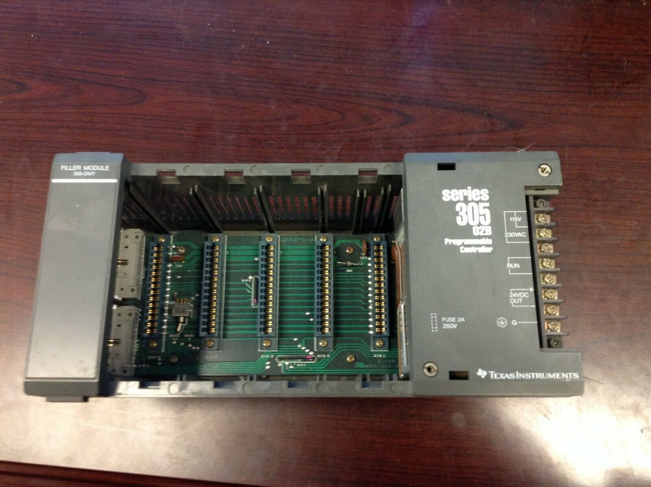 TEXAS INSTRUMENTS 305-02B PROGRAMMABLE CONTROLLER *USED*