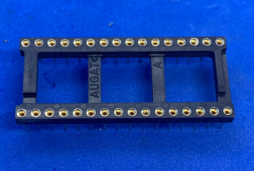 1pc 2-1437538-1 32 PIN IC SOCKET