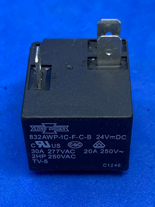 1pc 832AWP-1C-F-C-B 24V Relay