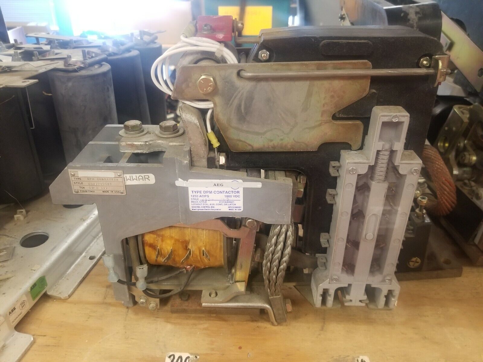 WESTINGHOUSE TYPE DPM CONTACTOR 1250 AMPS 1000 VDC STYLE 6972C83G01 - EcoTech Solutions Inc. 