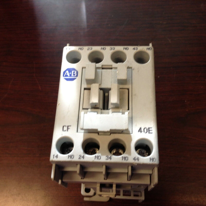 ALLEN BRADLEY 700-CF400Z* SER A CONTACTOR RELAY 24VDC 600V