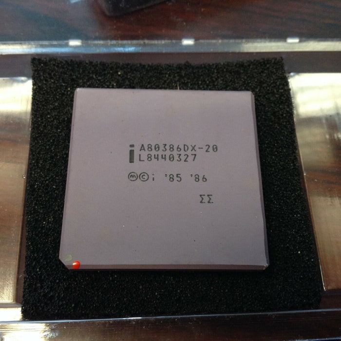 Intel A80386DX-20, ΣΣ Double sigma i386, rare vintage CPU, GOLD 85 86