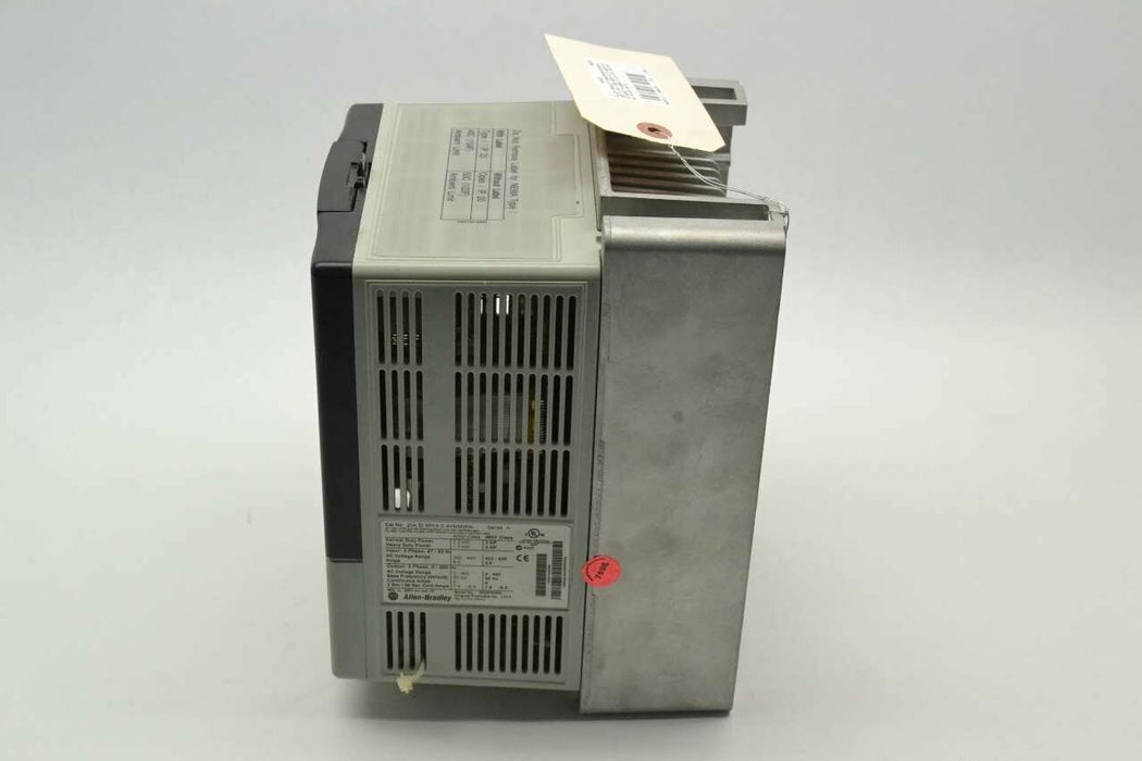 ALLEN BRADLEY 20AD5P0A0AYNNNNN POWERFLEX 70 A 3HP 528V-AC MOTOR DRIVE B380075