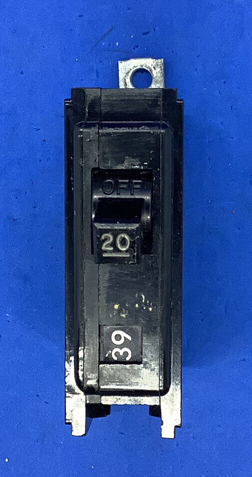 Westinghouse GHBS1020D Circuit Breaker 20A 1P 277V – Bolt-On – Used