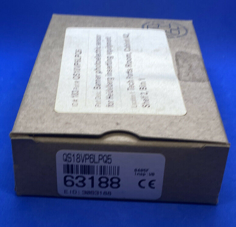 Banner 63188, QS18VP6LPQ5, World Beam QS18, Mini PhotoElectric Sensor
