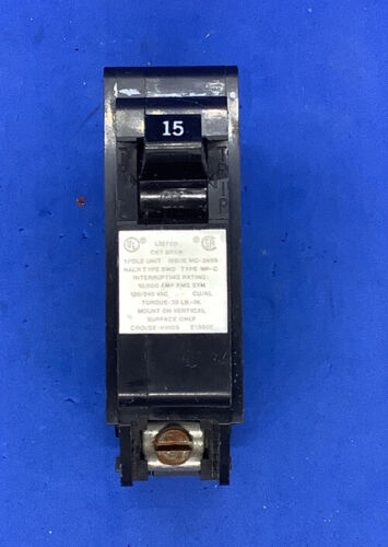 MURRAY CROUSE HINDS 15A 15AMP 120V 1 POLE CIRCUIT BREAKER MP115, MG-3695, E13207