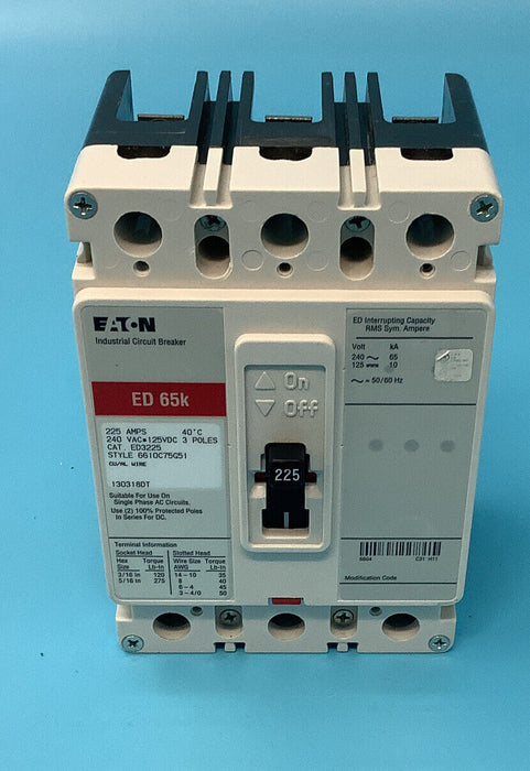 Eaton Cutler Hammer ED3225 Circuit Breaker 225 Amp 3P 240 VAC 125VDC 65k