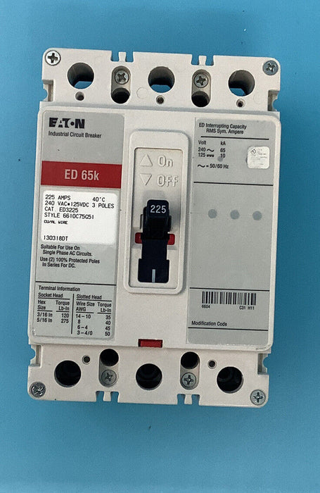 Eaton Cutler Hammer ED3225 Circuit Breaker 225 Amp 3P 240 VAC 125VDC 65k