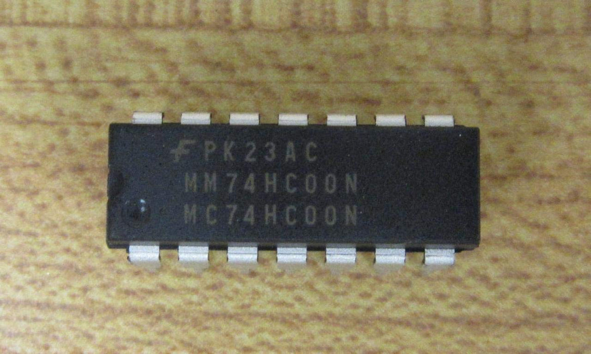 Fairchild MM74HC00N Semiconductor (Pack of 5)