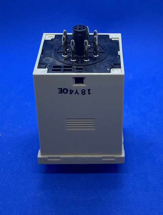 Omron H3CR-F8 Solid-State Twin Timer AC100~240 8-Pin Octal 5A@250VAC