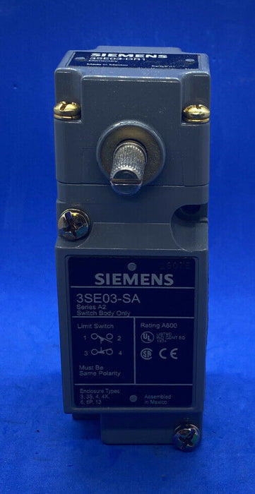 Siemens 3SE03-AR1 1-Pole Side Rotary General Duty Plug-In Limit Switch107 mm x 63 mm x 39 mm