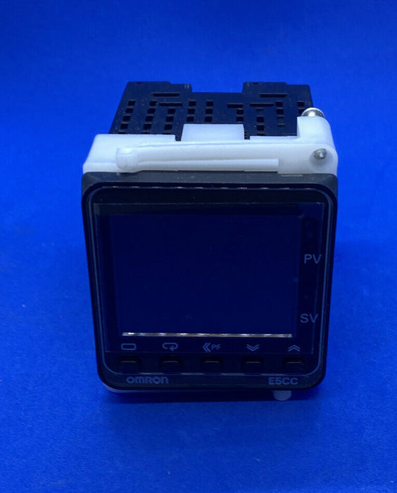 Omron E5CC-QX2ASM-800 Digital Controller (Temperature Controller)